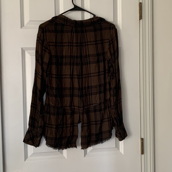 Cloth & Stone Plaid Button Up Shirt - Picture 4 of 4